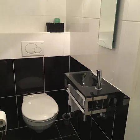 Large 2-bedroom In The Heart Of T91 Apartamento Ostend